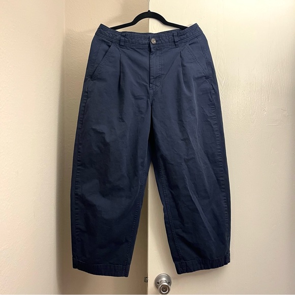 Everlane The Everywhere Pant in Navy - Picture 5 of 11